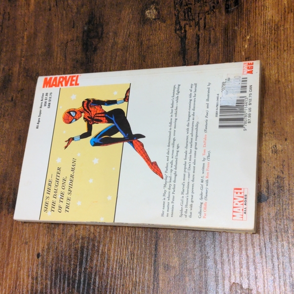 Marvel spider girl book legacy - Picture 2 of 2